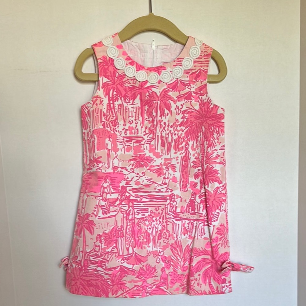 Lilly Pulitzer Classic Shift Pink Sleeveless Dress with Floral Accents